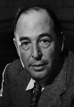 250px-C.s.lewis3